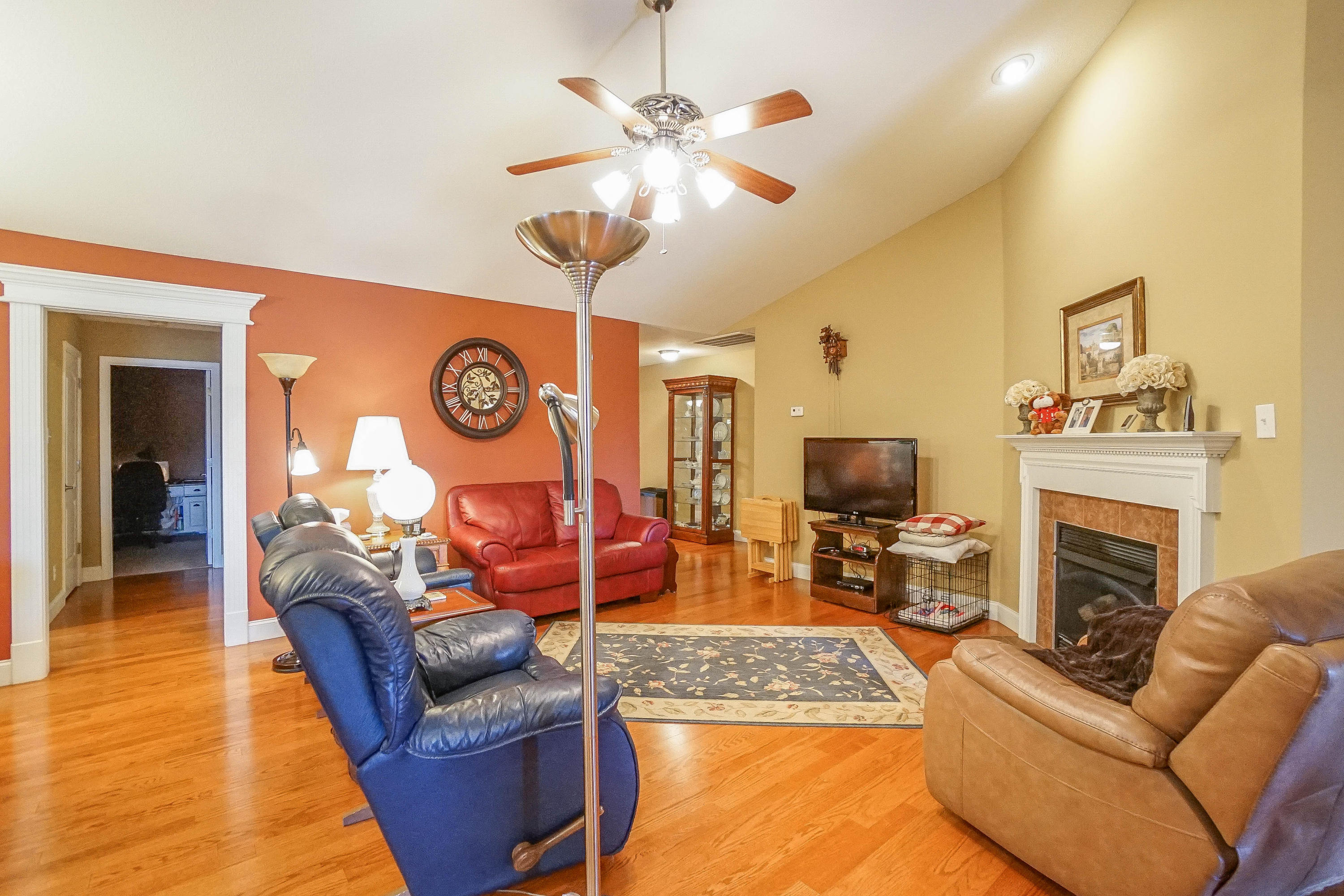 1235 Houston Springs Road Greenback, TN 37742 - Photo 9 of 40 DSC00676