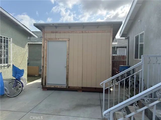 $870,000 | 1114 East 107th Street, Los Angeles, CA 90002