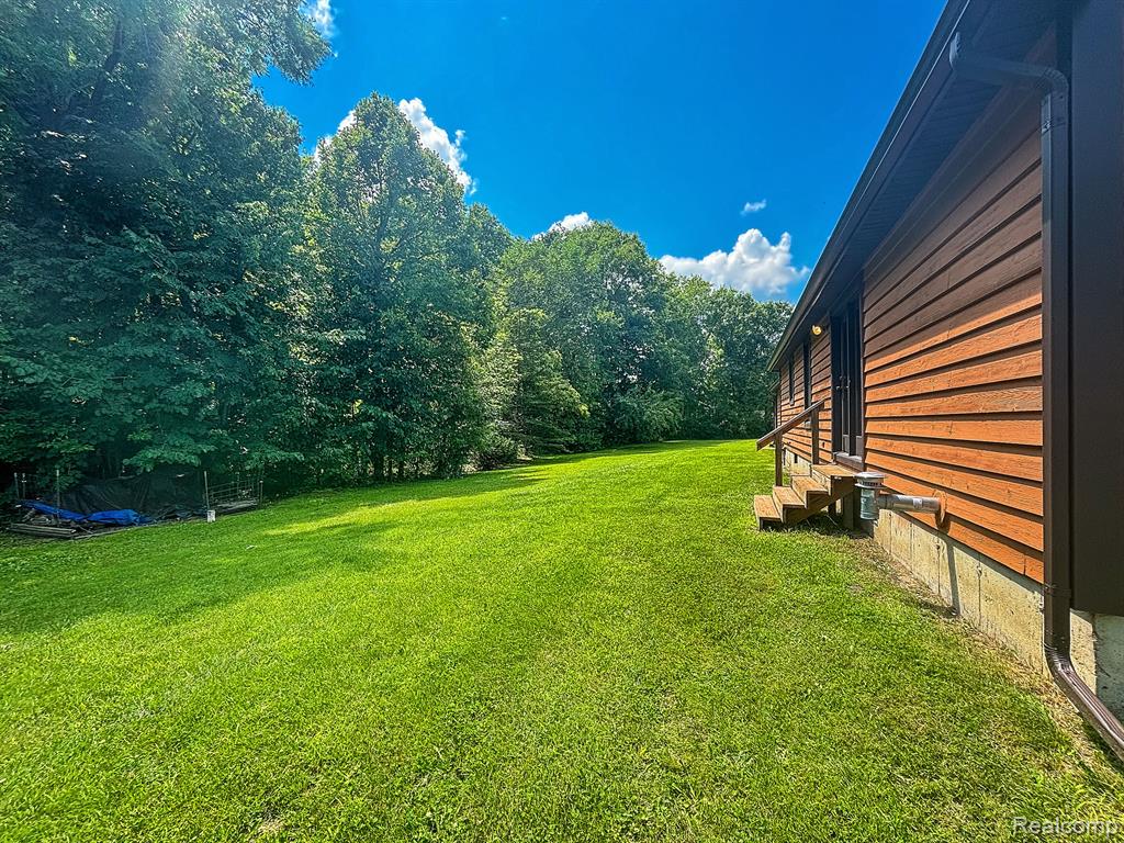 7653 Chase Lake Road Fowlerville, MI 48836 - Photo 41 of 52