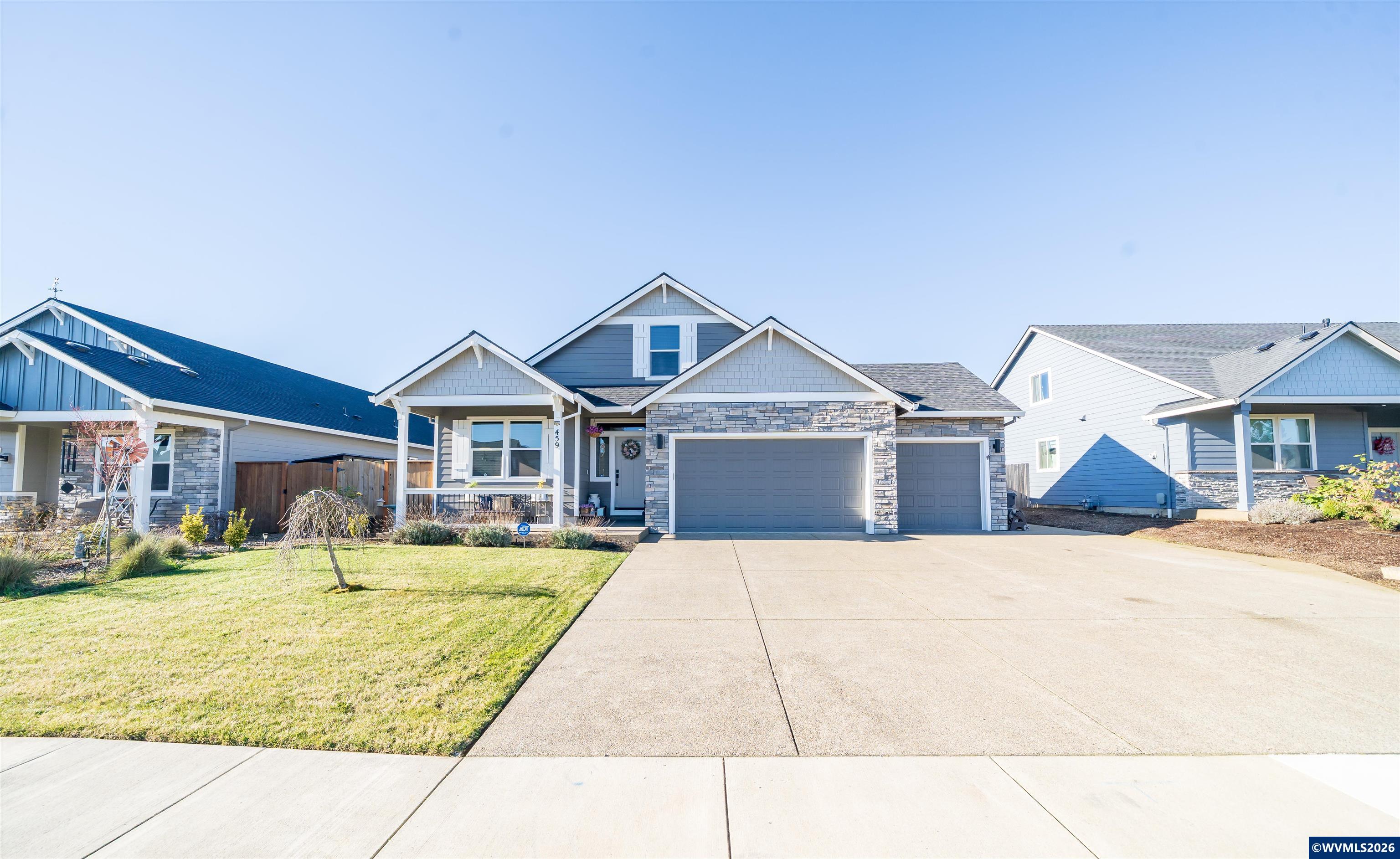 459 Northeast Cedar Street Sublimity, OR 97385 - Photo 1 of 35