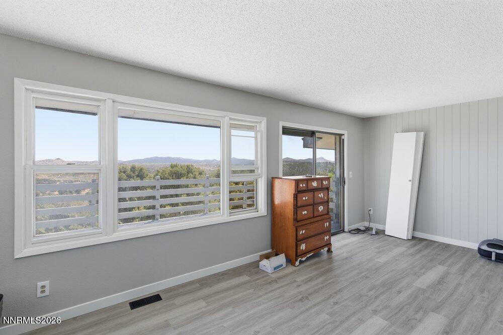 2255 Sutro Drive Reno, NV 89521 - Photo 19 of 32 family room2
