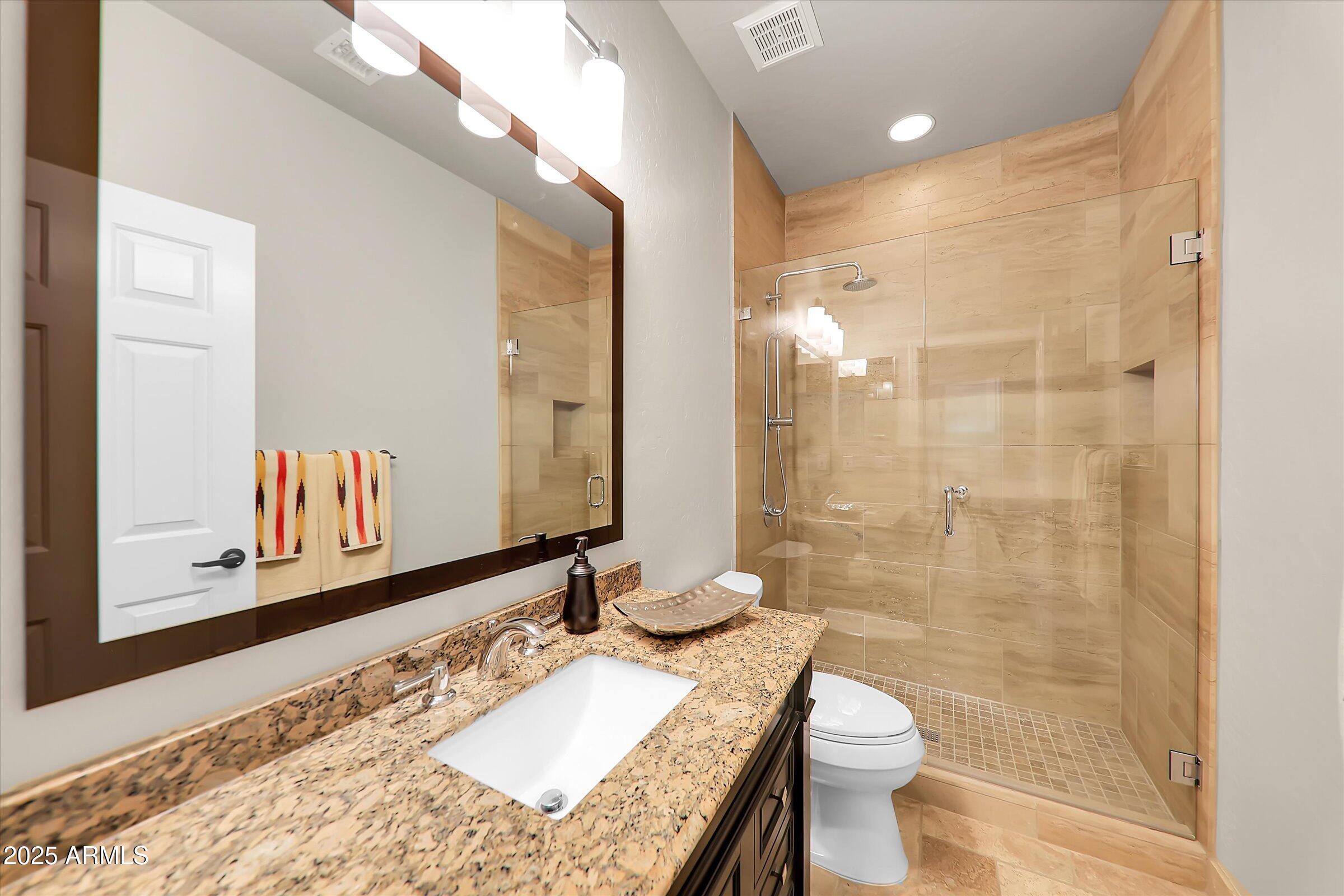 41532 North Clear Crossing Road Anthem, AZ 85086 - Photo 26 of 57 Guest bathroom