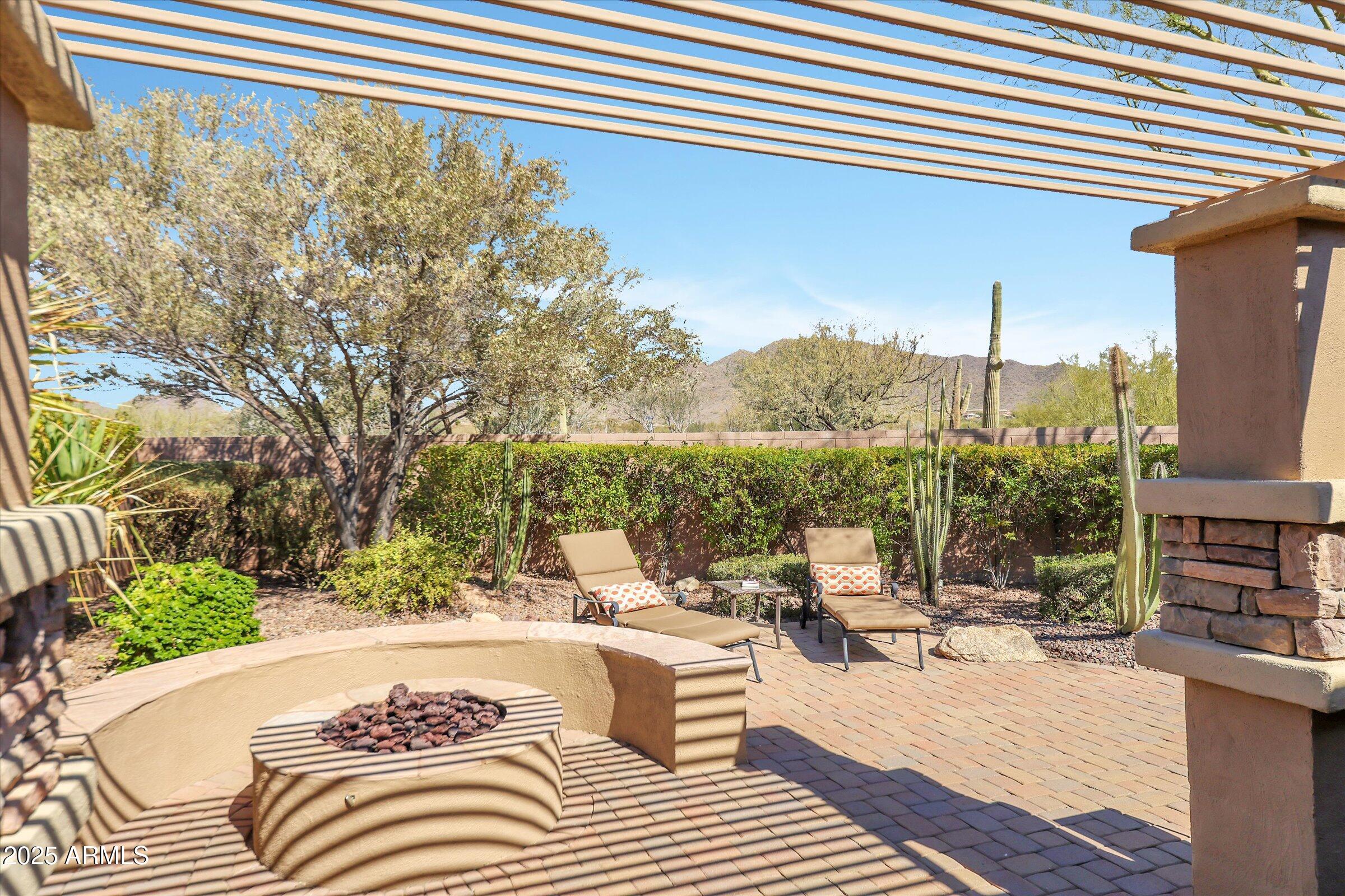 41532 North Clear Crossing Road Anthem, AZ 85086 - Photo 35 of 57 Great yard for entertaining