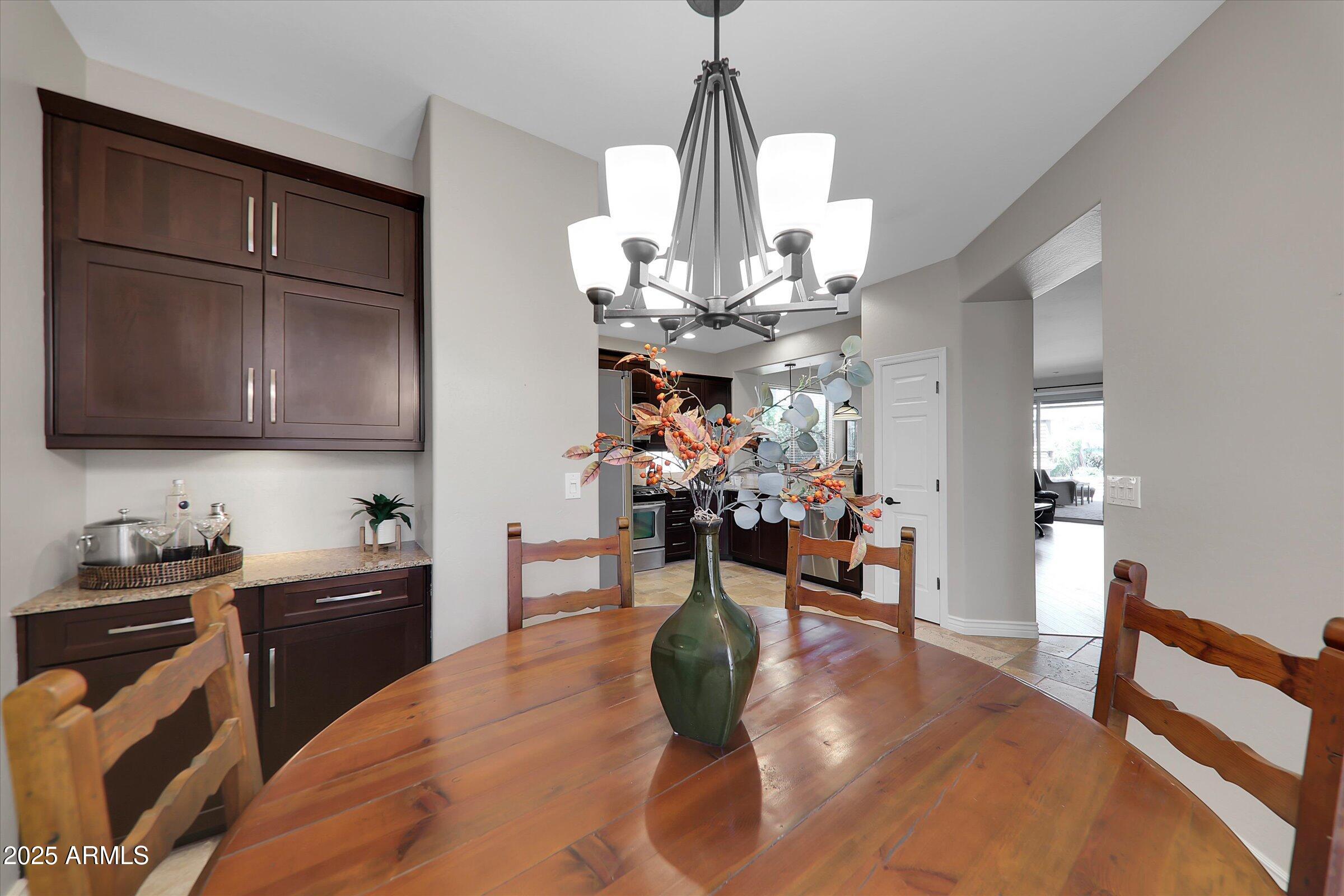 41532 North Clear Crossing Road Anthem, AZ 85086 - Photo 9 of 57 Kitchen dining