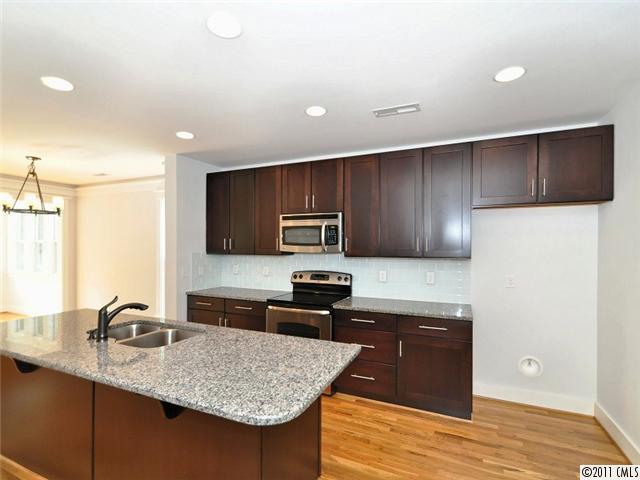 400 Spring Street Davidson, NC 28036 - Photo 9 of 16 Gallery Image 9