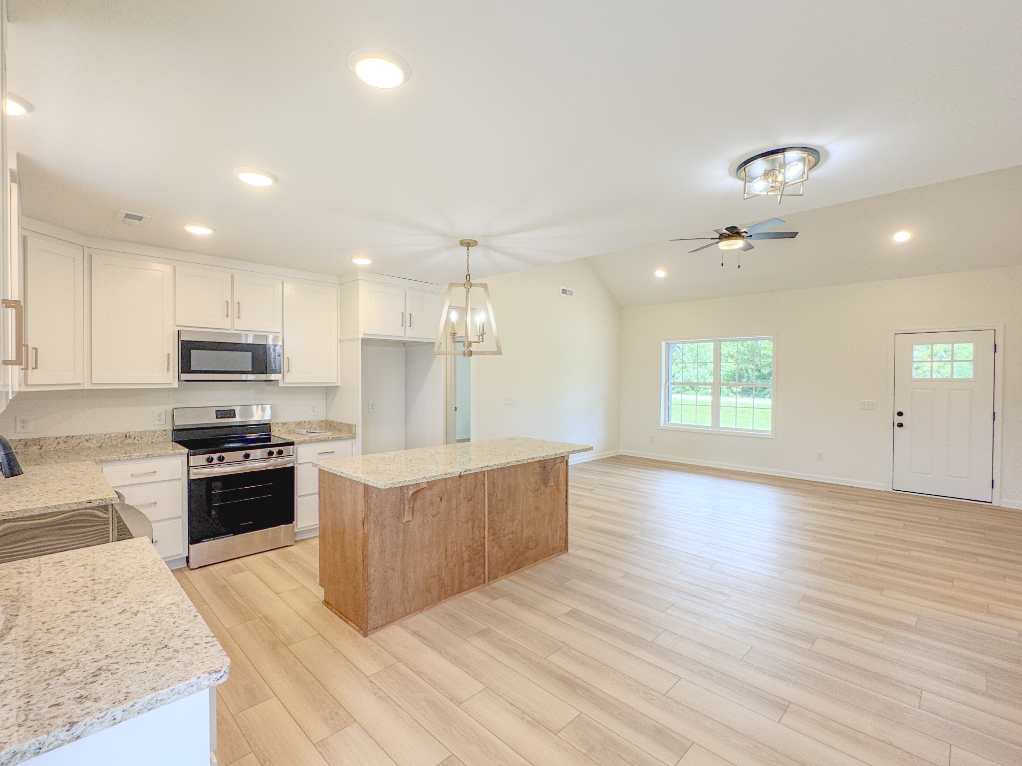 4649 Scottsville Road Lafayette, TN 37083 - Photo 18 of 45