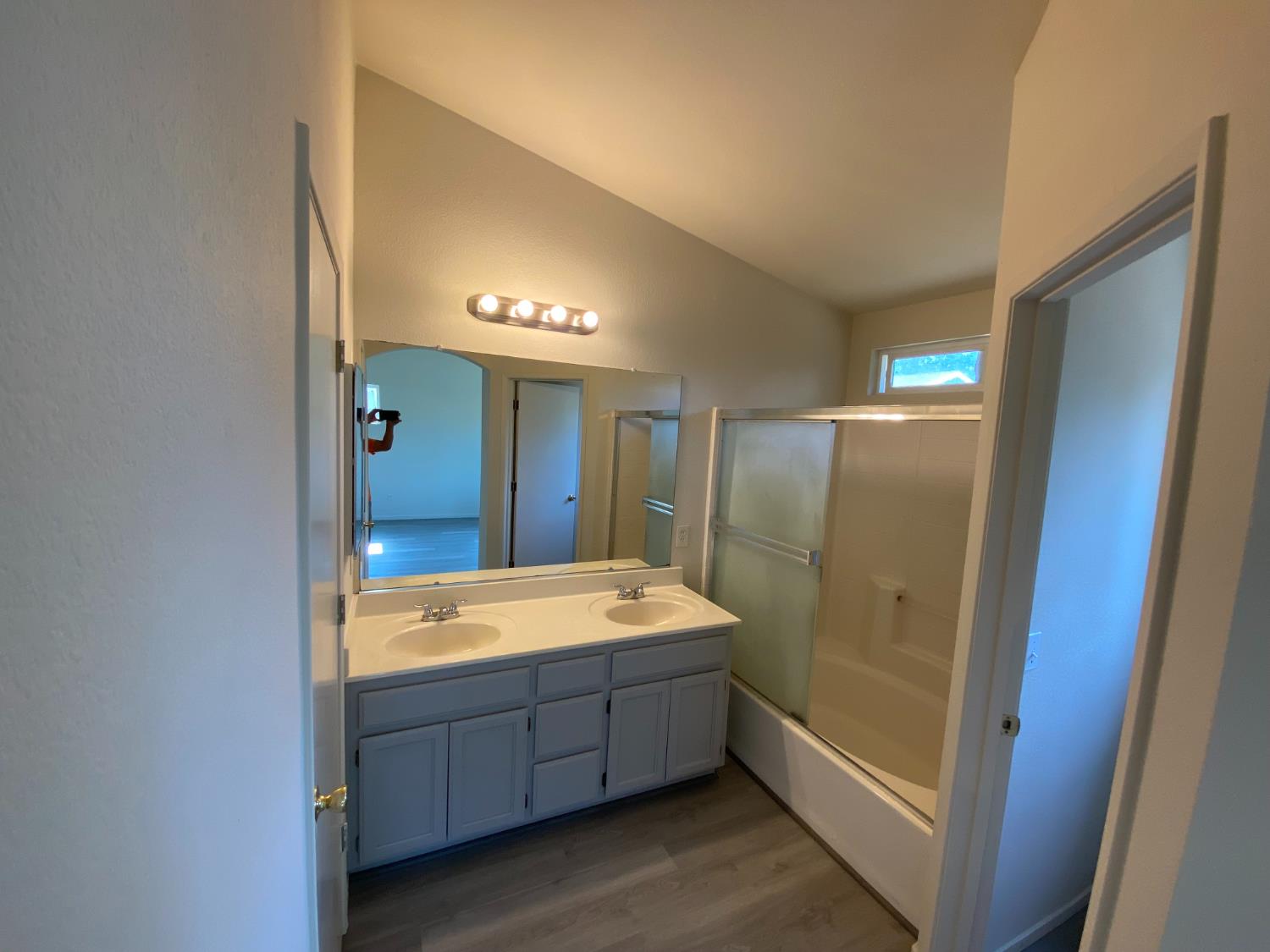 2529 Rushing River Drive Modesto, CA 95351 - Photo 33 of 56