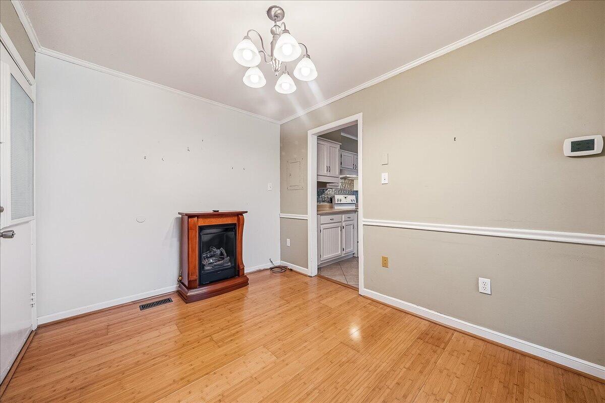 3320 John Mason Road Salem, VA 24153 - Photo 7 of 28 07-VM-04517