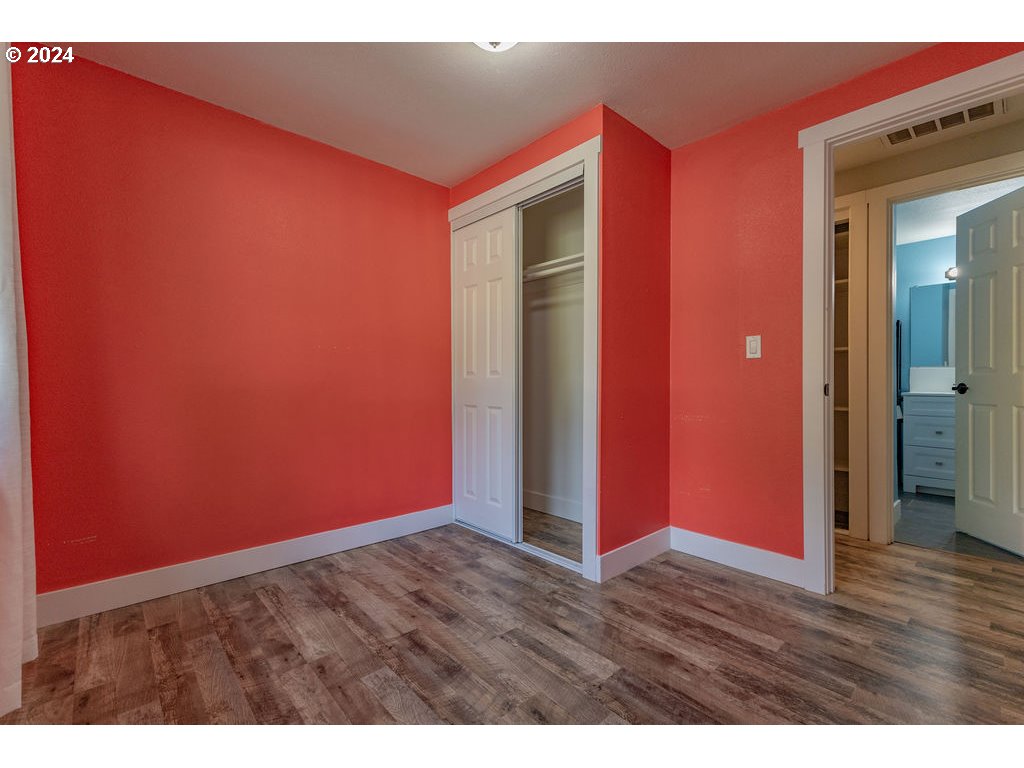 2102 Delta Street Eugene, OR 97404 - Photo 16 of 35 a view of an empty room