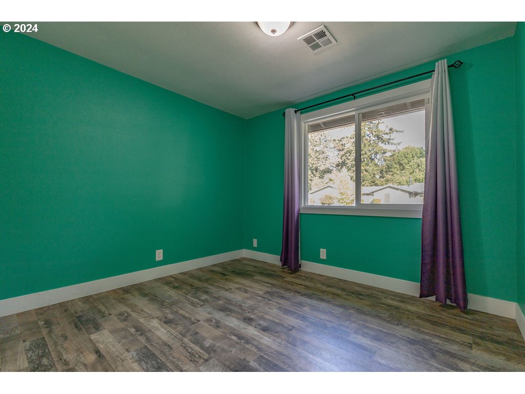 2102 Delta Street Eugene, OR 97404 - Photo 17 of 35 a view of room with window