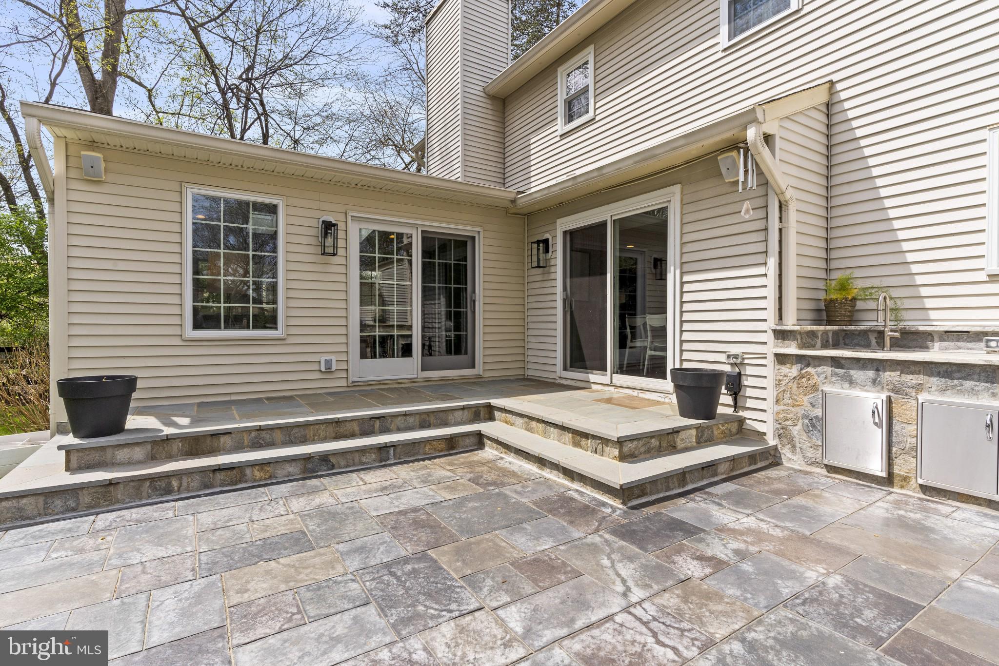 11453 Bronzedale Drive Oakton, VA 22124 - Photo 11 of 45