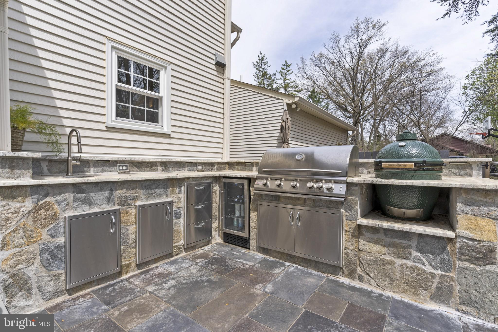 11453 Bronzedale Drive Oakton, VA 22124 - Photo 12 of 45