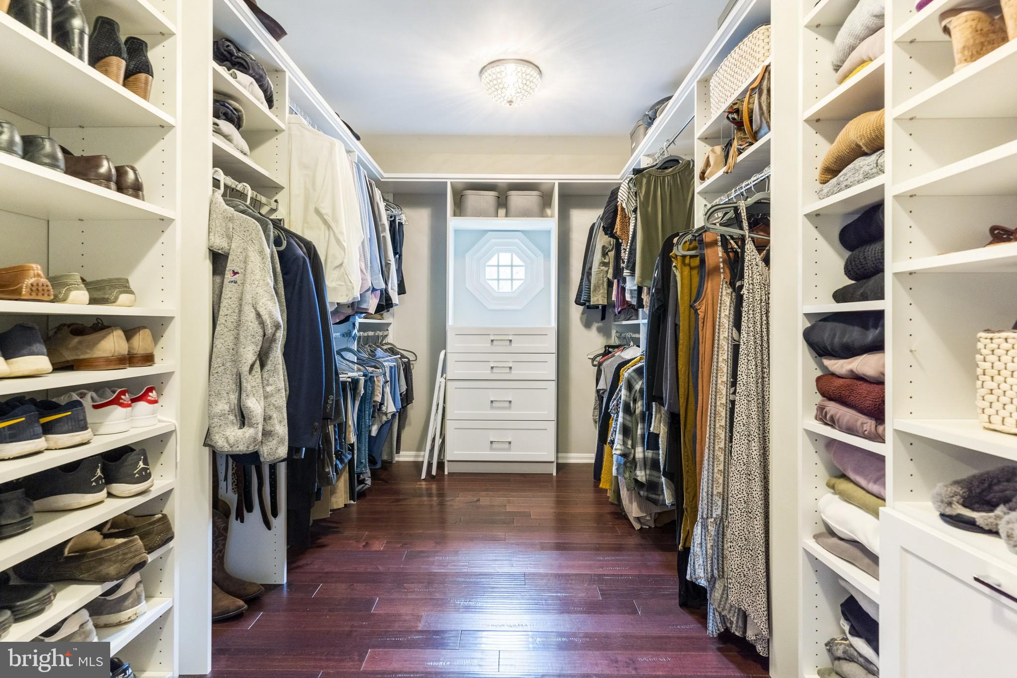 11453 Bronzedale Drive Oakton, VA 22124 - Photo 33 of 45