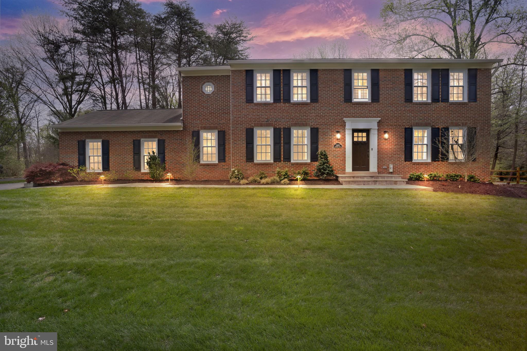 11453 Bronzedale Drive Oakton, VA 22124 - Photo 4 of 45