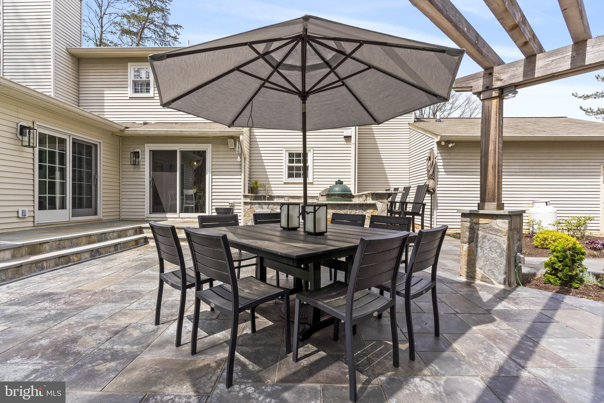 11453 Bronzedale Drive Oakton, VA 22124 - Photo 10 of 45