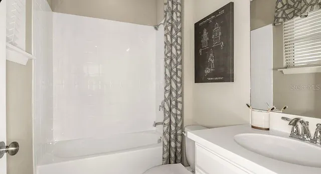 a black and white photo of a room