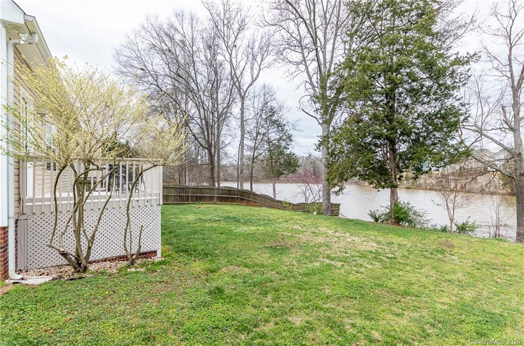 110 Pheasant Ridge Circle York, SC 29745 - Photo 4 of 26 Gallery Image 4
