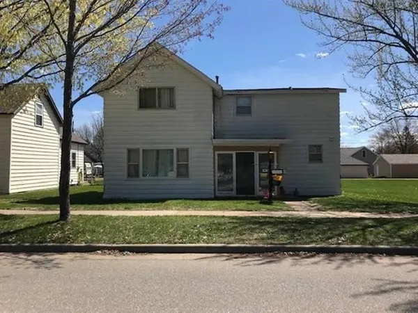 $99,900 | 205 North Thomas Street, Merrill, WI 54452