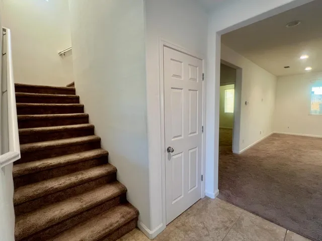 $475,000 | 2959 North Stanley Avenue, Fresno, CA 93737