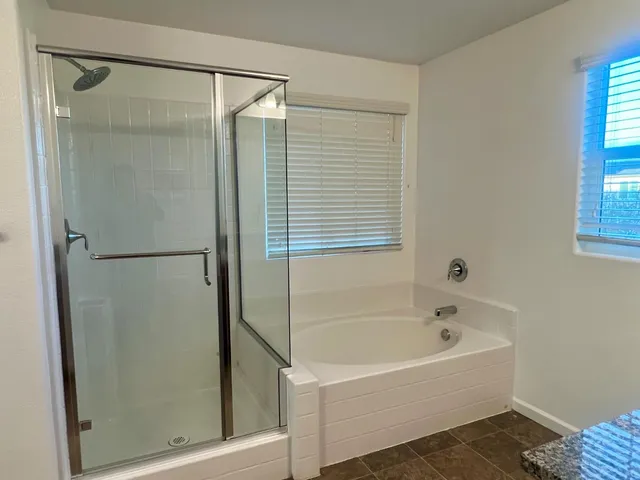 $475,000 | 2959 North Stanley Avenue, Fresno, CA 93737