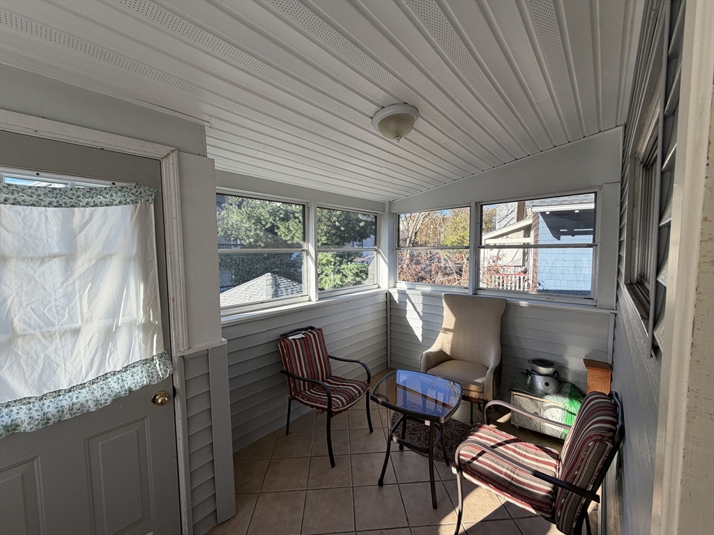 20 Oak Square Avenue, Unit 2 Boston, MA 02135 - Photo 11 of 14