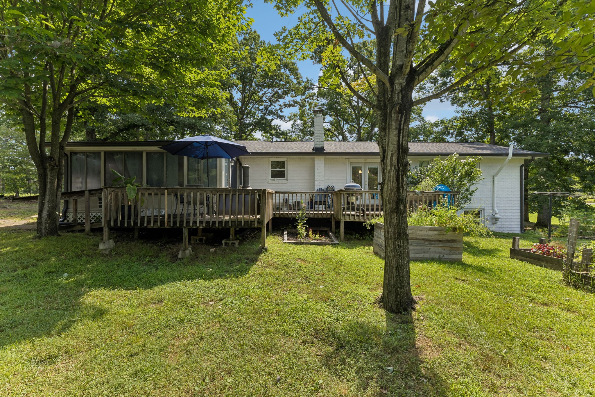 9062 East 40 Road Bon Aqua, TN 37025 - Photo 38 of 49
