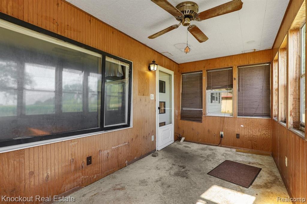 5910 Baker Road Bridgeport, MI 48722 - Photo 3 of 27