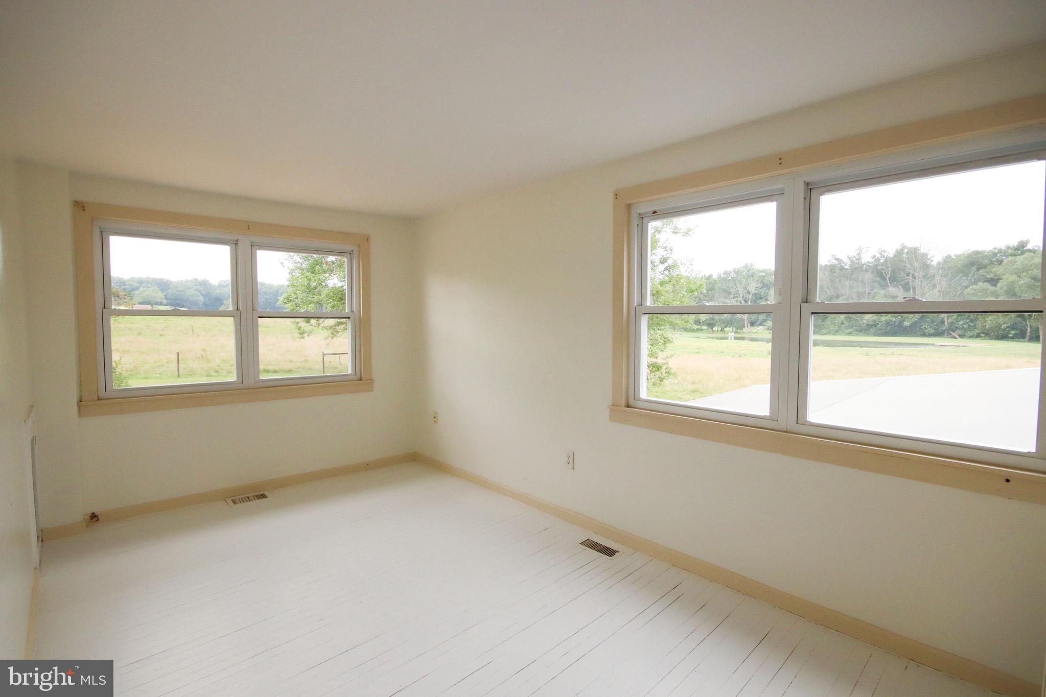 892 Deer Run Road Ottsville, PA 18942 - Photo 23 of 29