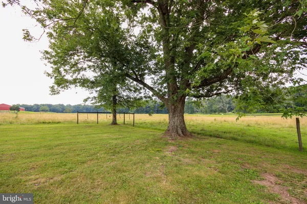 $2,400 | 892 Deer Run Road, Ottsville, PA 18942