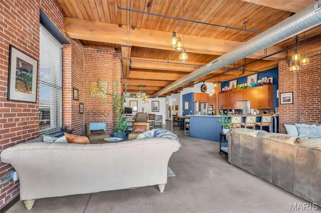 $187,500 | 1015 Washington Avenue, Unit 307, St. Louis, MO 63101