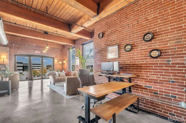 $187,500 | 1015 Washington Avenue, Unit 307, St. Louis, MO 63101