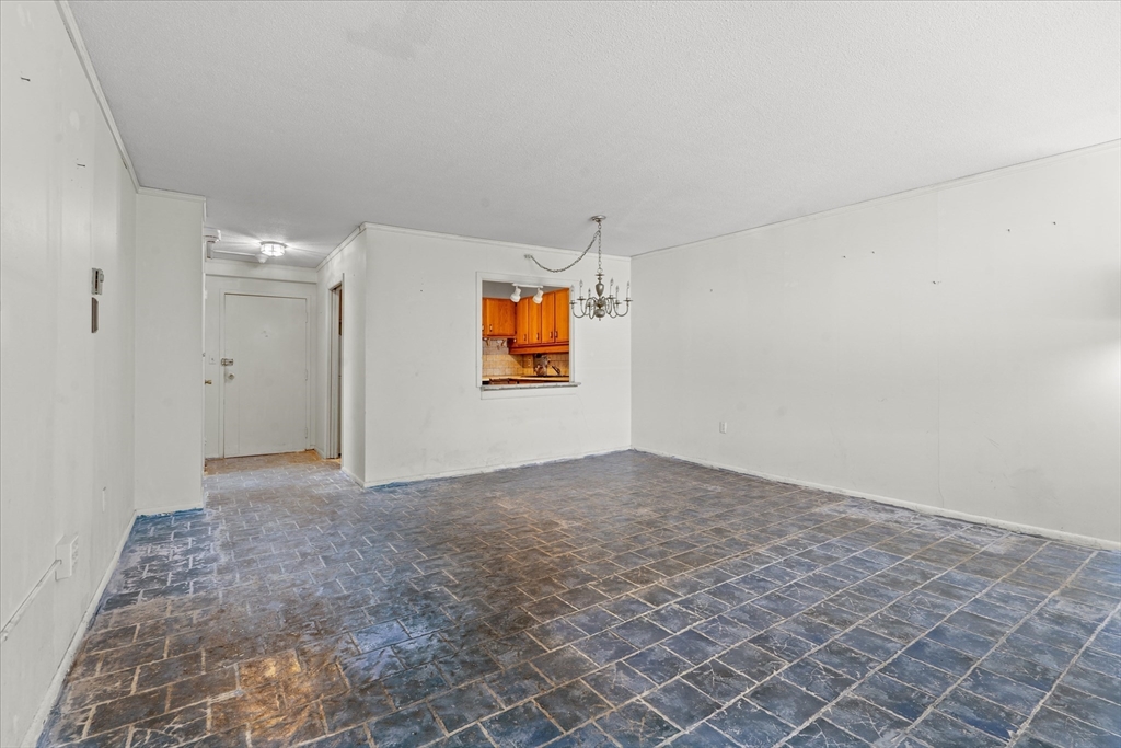 80 Salisbury Street, Unit 101 Worcester, MA 01609 - Photo 14 of 27
