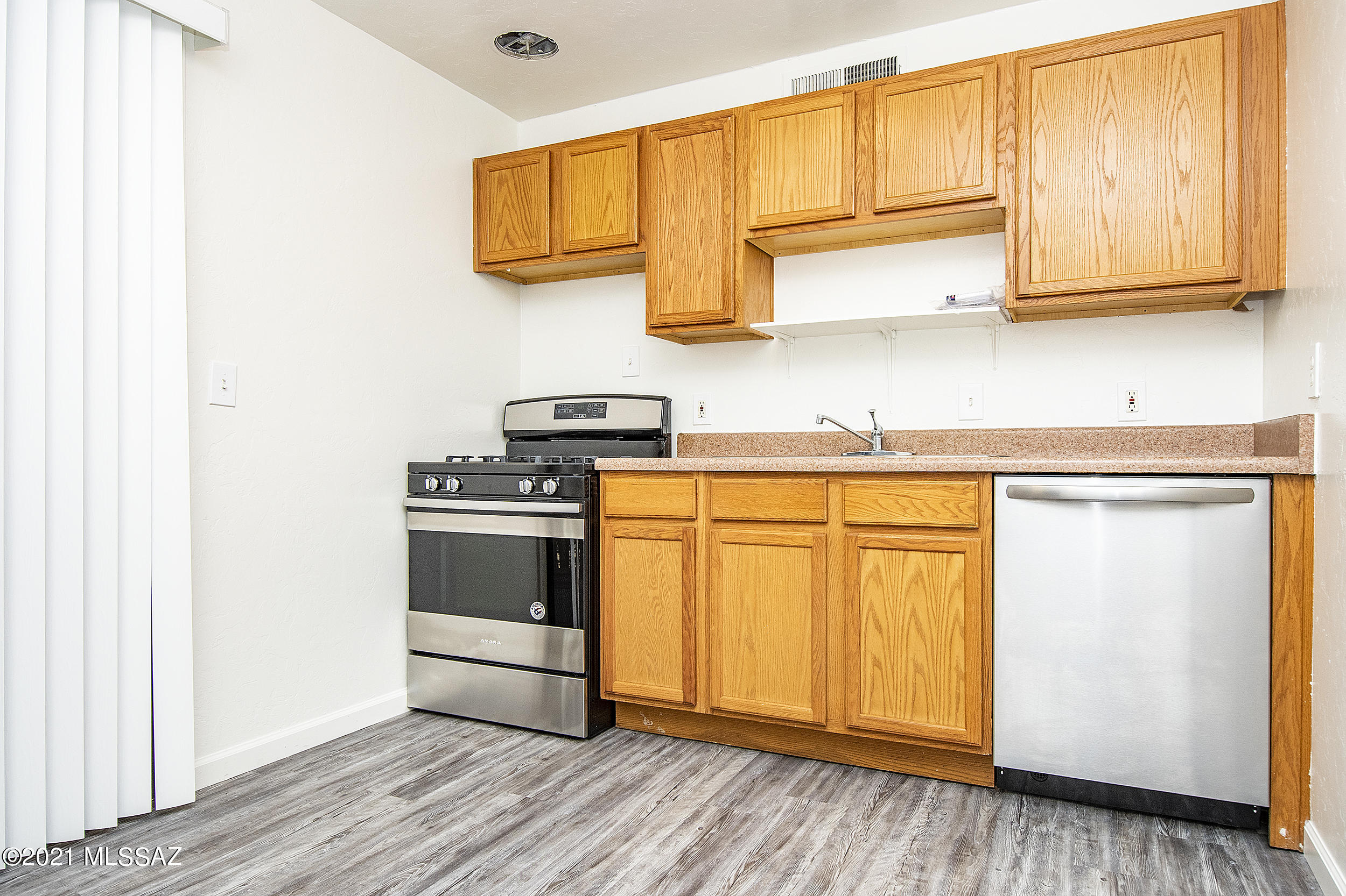 350 North Silverbell Road, Unit 76 Tucson, AZ 85745 - Photo 8 of 26