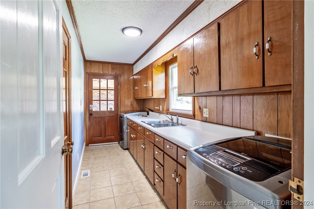 2444 Dunn Road Eastover, NC 28312 - Photo 36 of 50