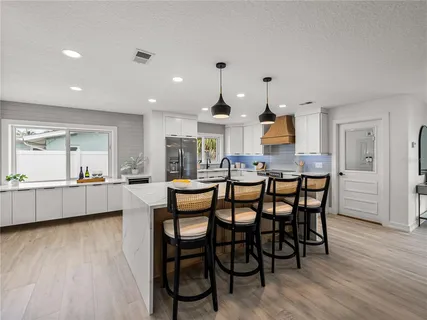$749,500 | 6709 Cardinal Drive South, St. Petersburg, FL 33707