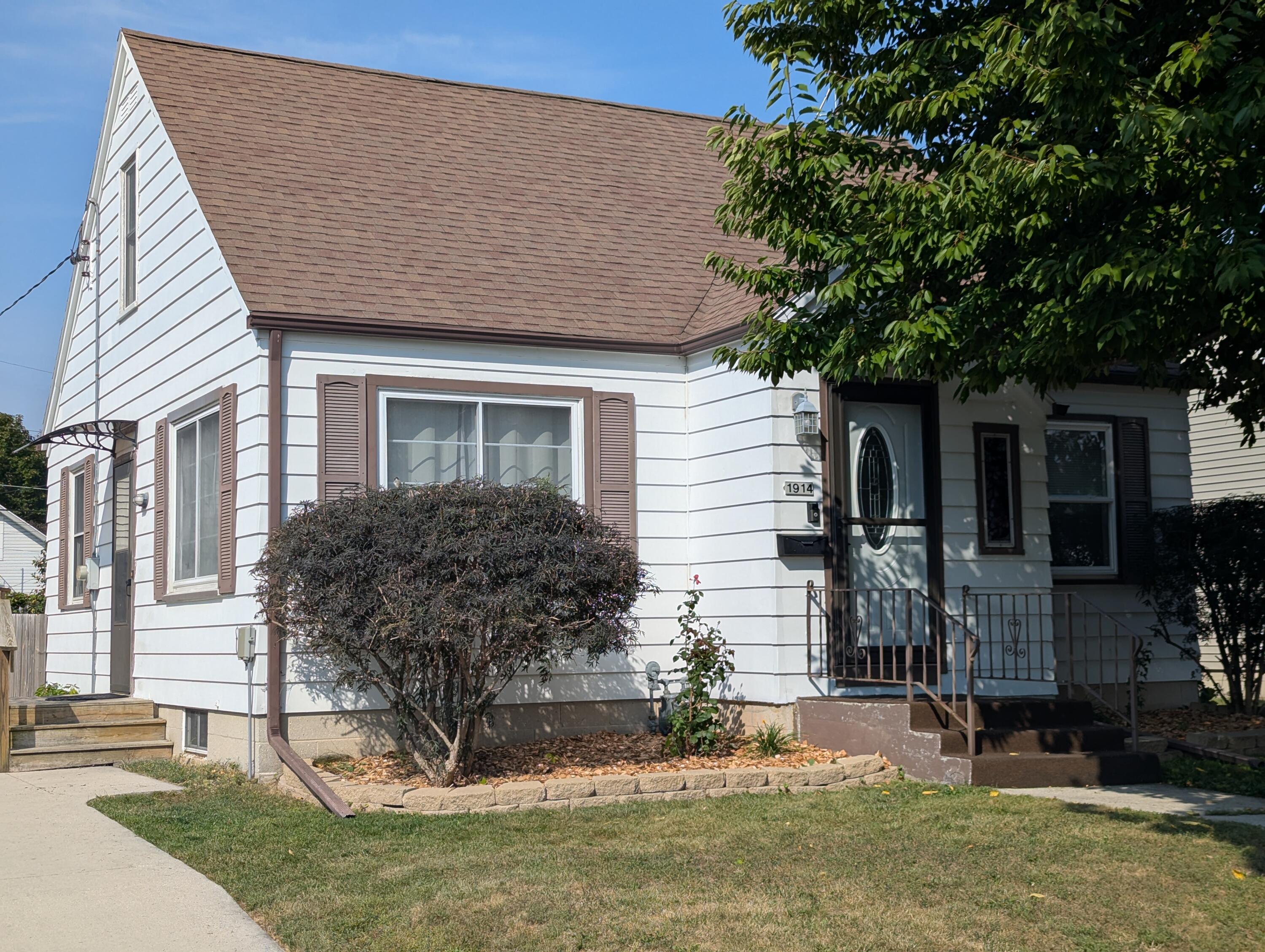 1914 N 18th Street
