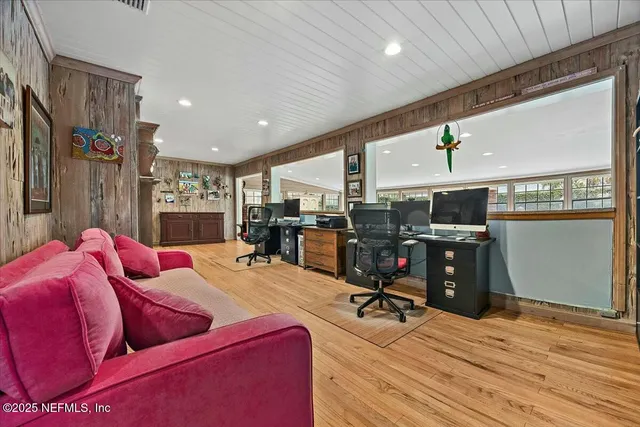 $950,000 | 3672 Cathedral Oaks Place North, Jacksonville, FL 32217