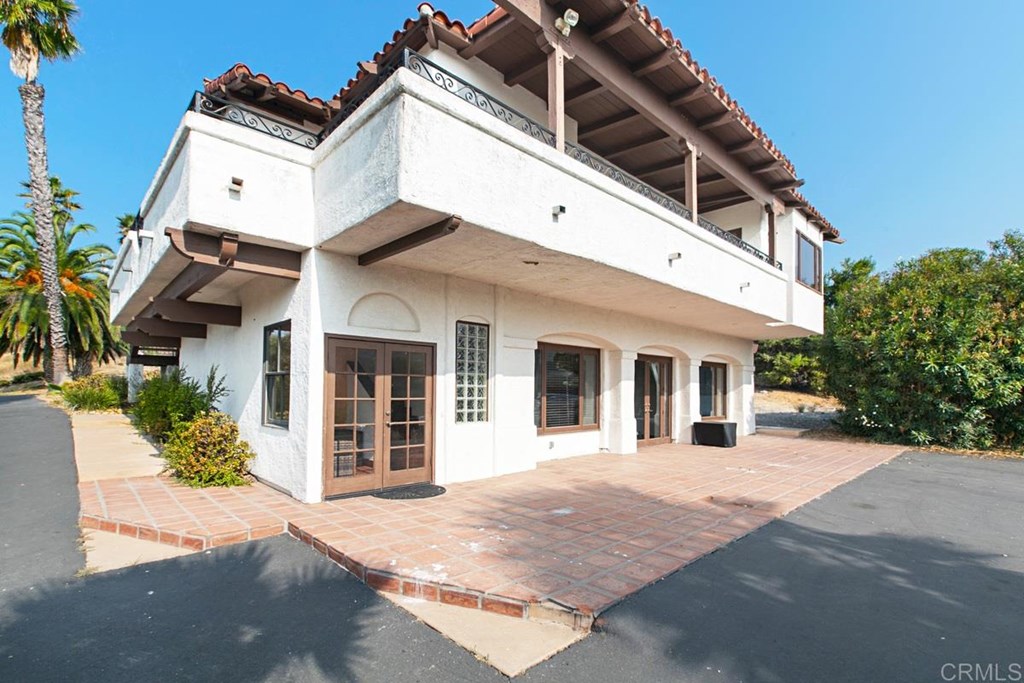 3485 Lone Jack Road Encinitas, CA 92024 - Photo 2 of 26