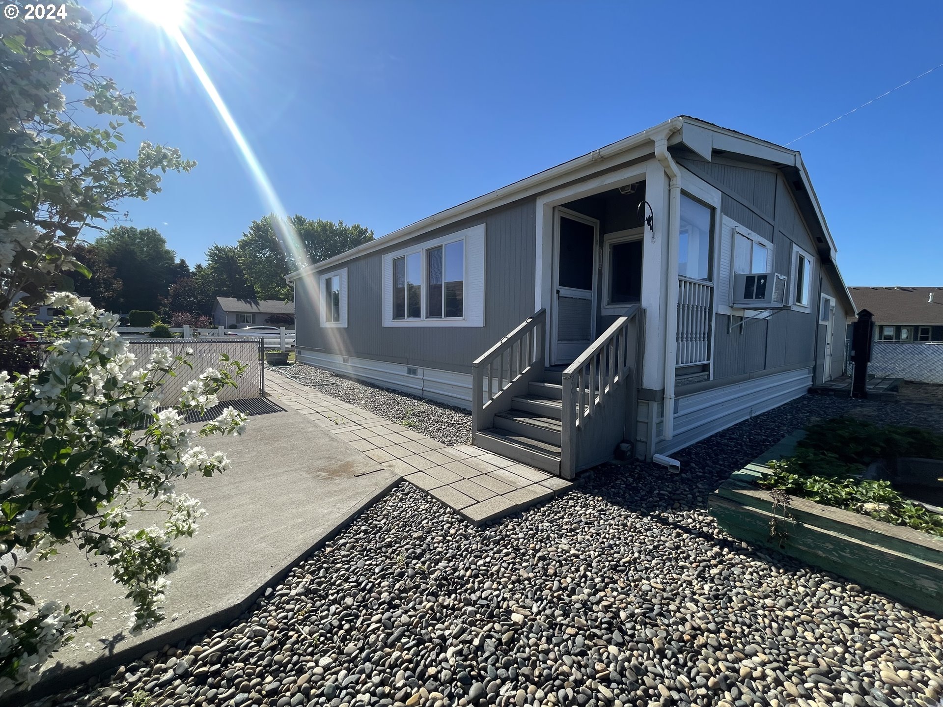 223 Northeast 43rd Street Pendleton, OR 97801 - Photo 2 of 12 Gallery Image 2