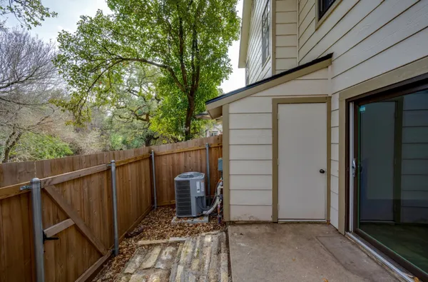 $227,500 | 11821 Bittern Hollow, Unit 34, Austin, TX 78758