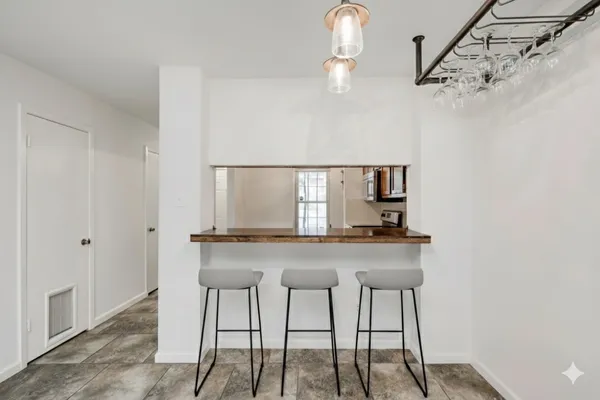 $227,500 | 11821 Bittern Hollow, Unit 34, Austin, TX 78758