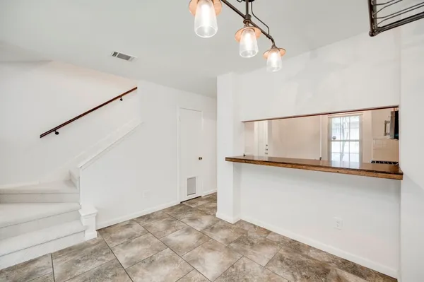 $227,500 | 11821 Bittern Hollow, Unit 34, Austin, TX 78758