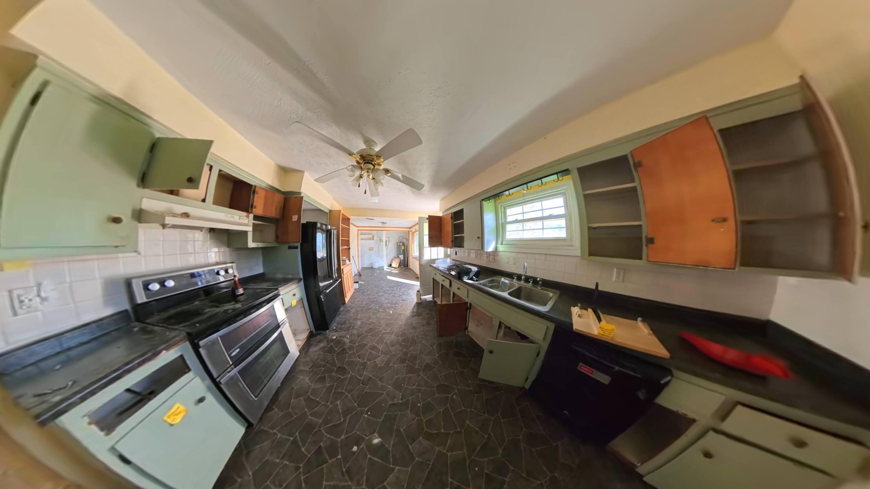 6045 Refugee Road Pickerington, OH 43147 - Photo 6 of 28 6 Kitchen with range, refrigerator and d