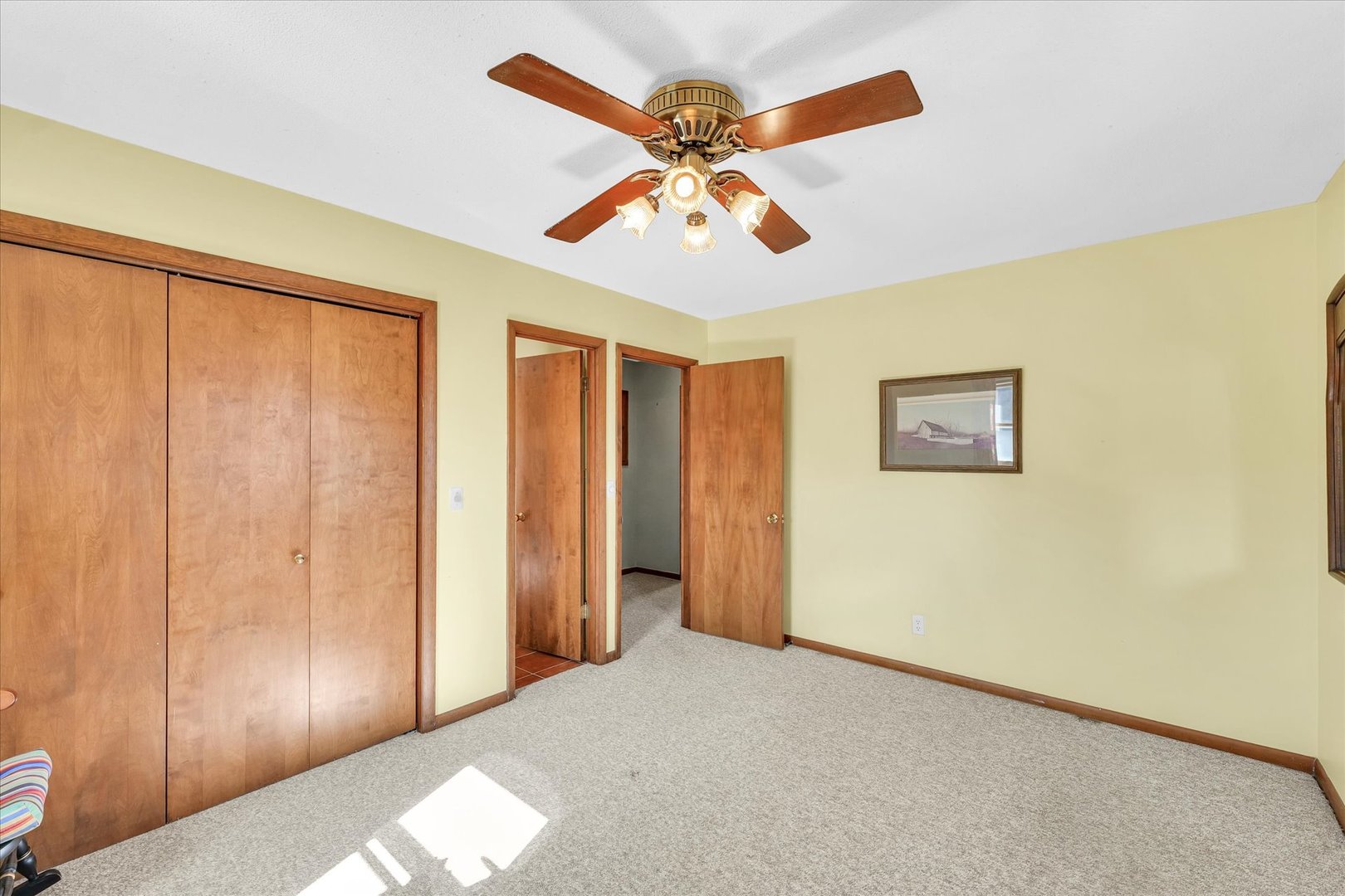 586 Hazelcrest Place Rantoul, IL 61866 - Photo 26 of 47 a view of an empty room and window