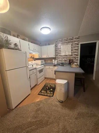 $1,750 | 2600 South White Mountain Road, Show Low, AZ 85901