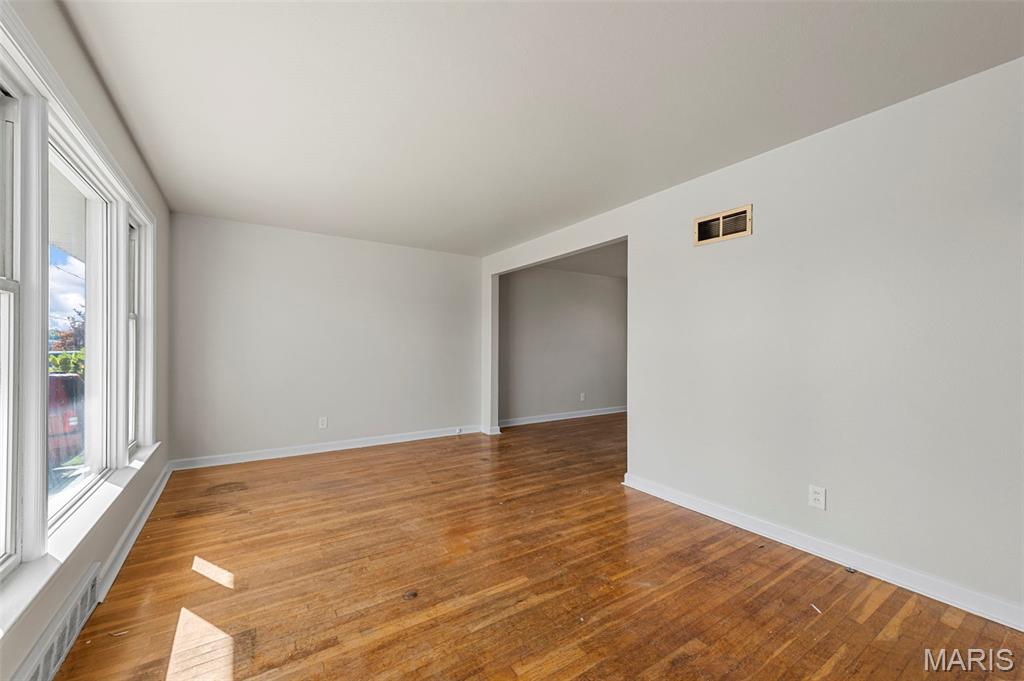 9419 Jennings Station Road St. Louis, MO 63136 - Photo 12 of 29