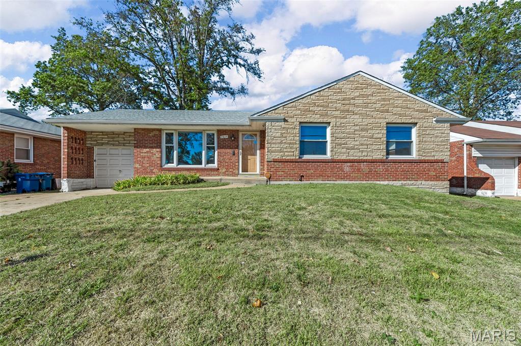 9419 Jennings Station Road St. Louis, MO 63136 - Photo 3 of 29