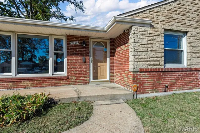 $153,000 | 9419 Jennings Station Road, St. Louis, MO 63136