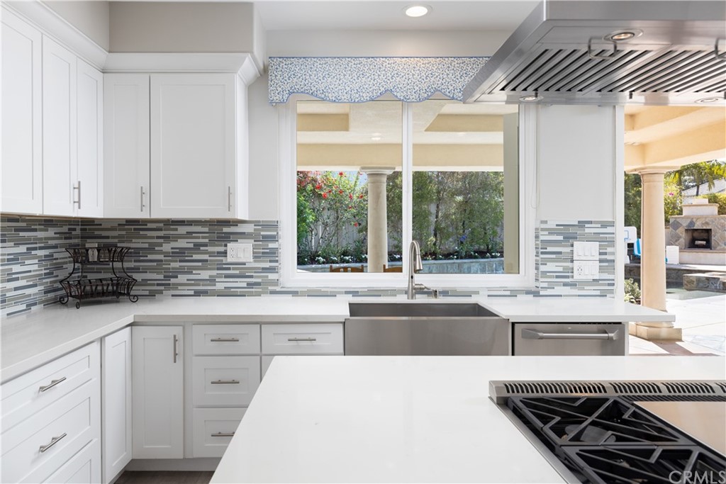 10 Salvo Irvine, CA 92606 - Photo 12 of 35