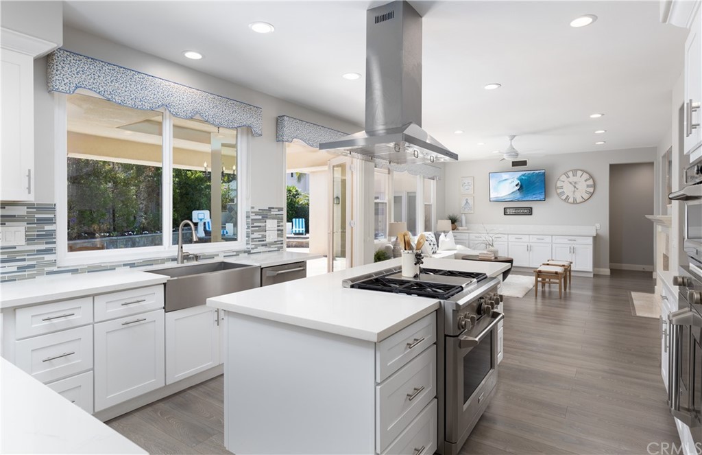 10 Salvo Irvine, CA 92606 - Photo 13 of 35